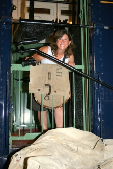 Mail Car Gab